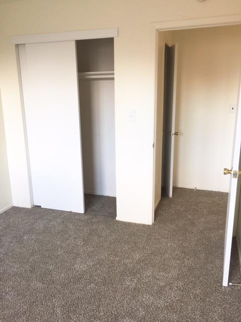 Building Photo - 240-35-240-70 70th Ave