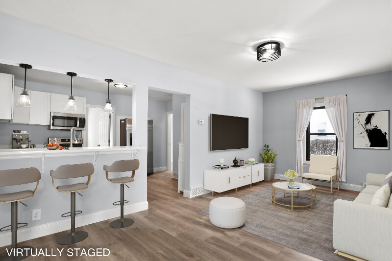 Building Photo - 417 Wilson St