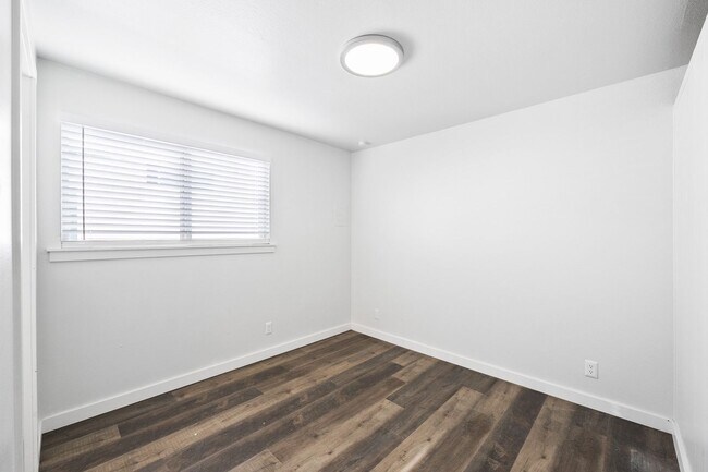 Interior Photo - Flats at Delridge