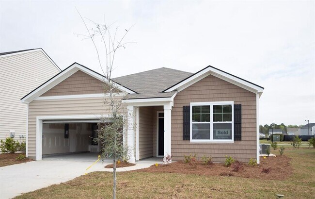 Building Photo - 102 Fremont Ln