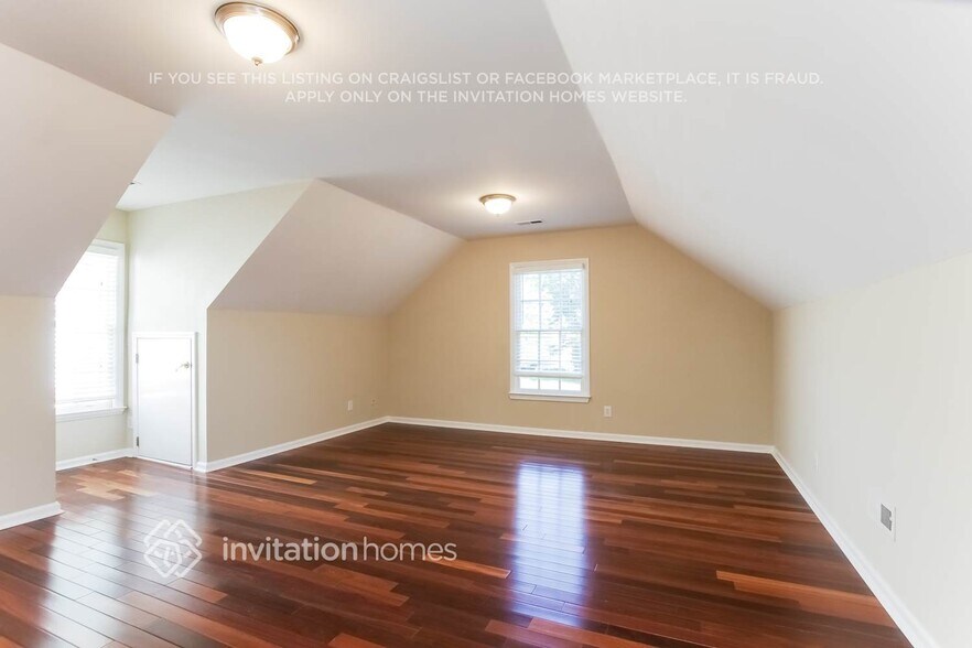 Building Photo - 6822 Elmstone Dr