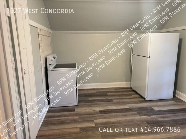 Building Photo - 3527 West Concordia-
