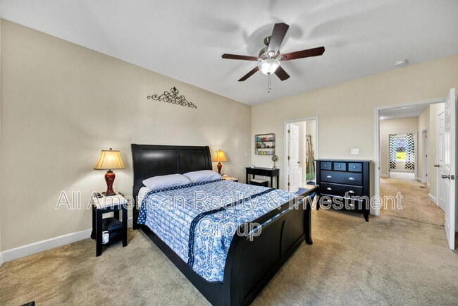Building Photo - 511 Arbor Lake Dr