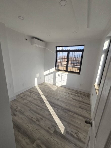 Building Photo - 41-20 71st St