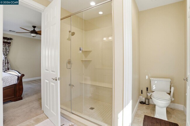 Building Photo - 5043 Ivy Leaf Springs Rd