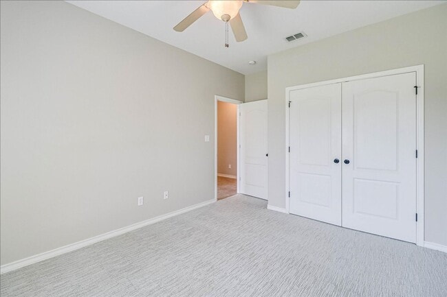 Building Photo - 5810 Aava Dr
