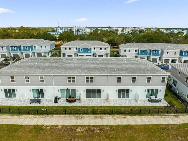 Building Photo - 7838 Spectrum Dr