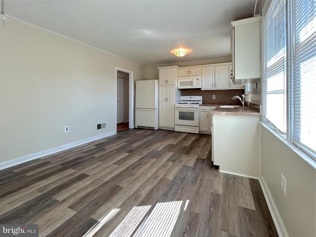 Building Photo - 1111 Musket Rd