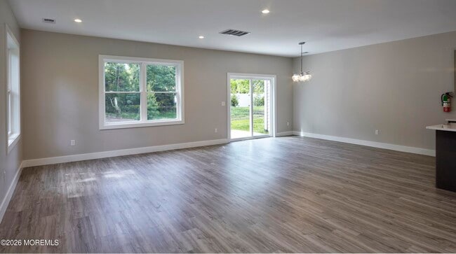 Building Photo - 28 Colfax St