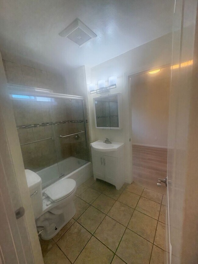 Building Photo - 232-248 Wolff Street