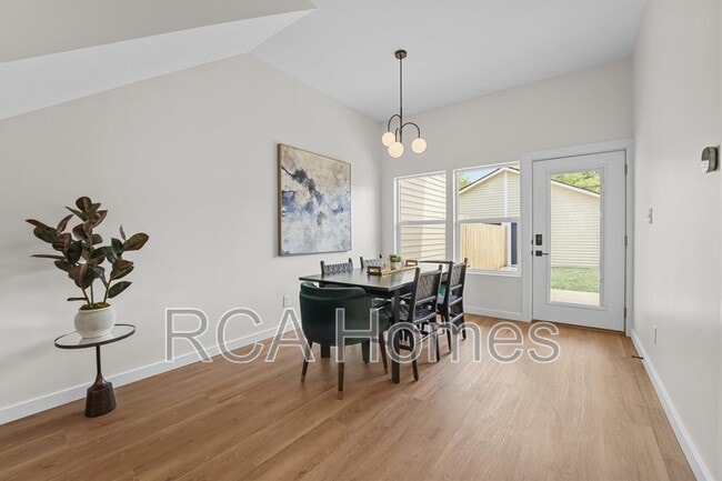 Building Photo - 45 Keystone Ave