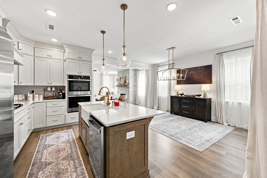 Building Photo - 3324 Longport Ln