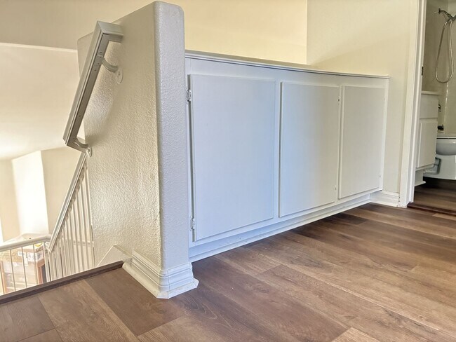 Building Photo - Newly Updated 4-bedroom, 3-bathroom home located in a great area of San Bernardino