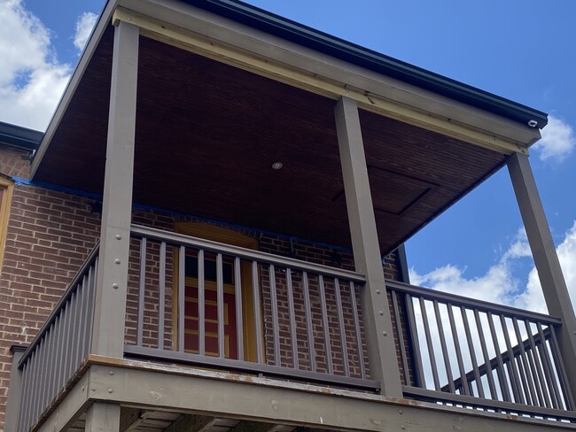 Covered Back Deck: right above your private parking lot - 4248 Manchester Ave