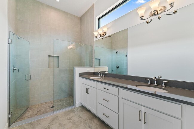 Building Photo - 9333 SW Pepoli Way