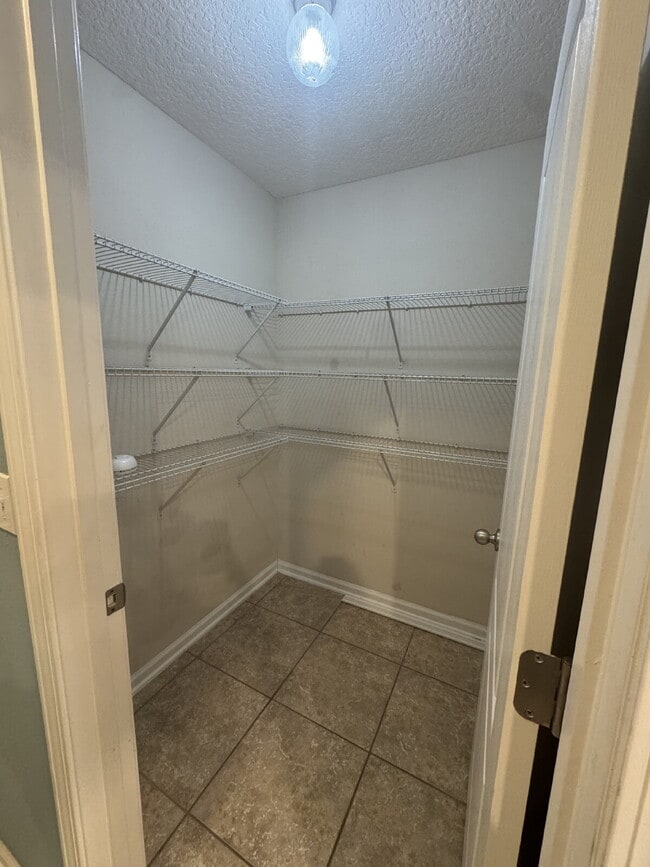 Building Photo - For Rent in Yellow Bluff Landing – Spaciou...