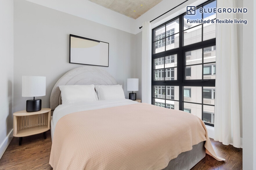 Building Photo - 187 Kent Ave