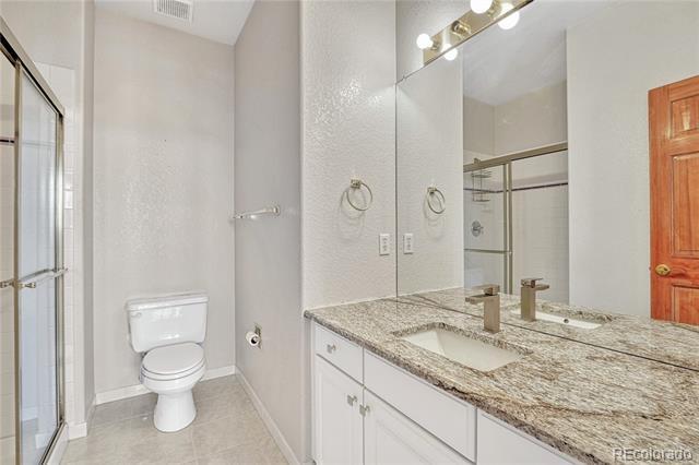 Building Photo - 8406 Green Island Cir