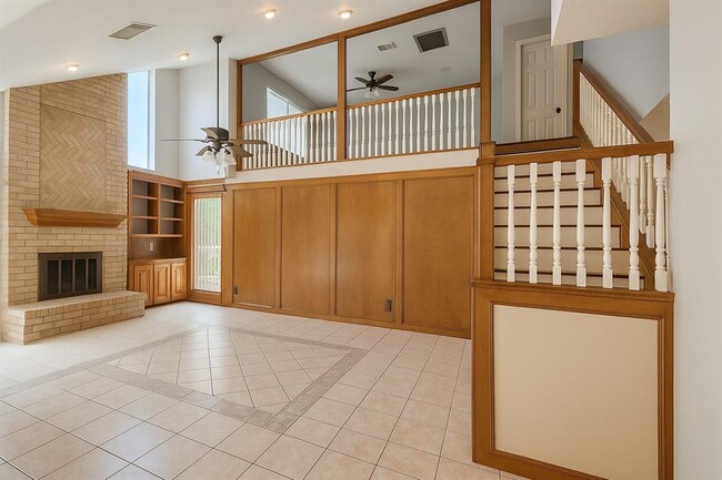 Building Photo - 14211 Woodnook Dr