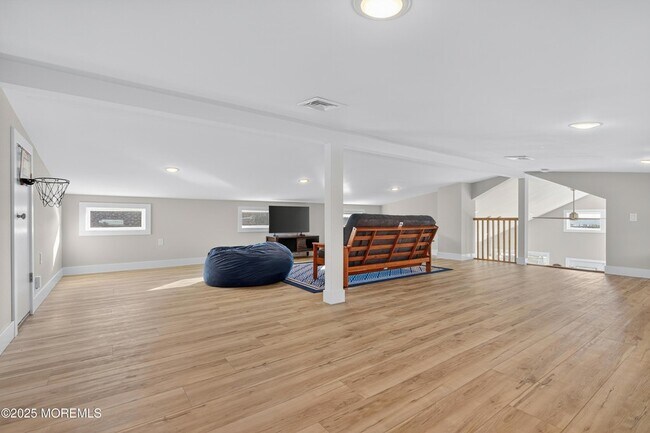 Building Photo - 3255 Goa Way