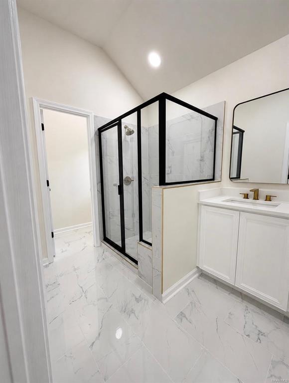 Building Photo - 705 Evanwood Dr