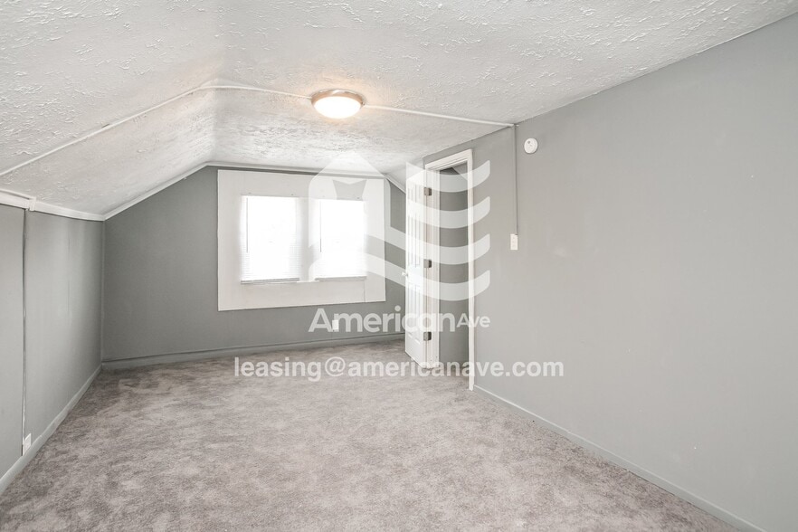 Building Photo - 1838 E Calvert St