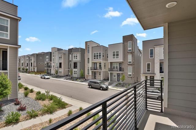 Building Photo - 20999 E Quincy Dr