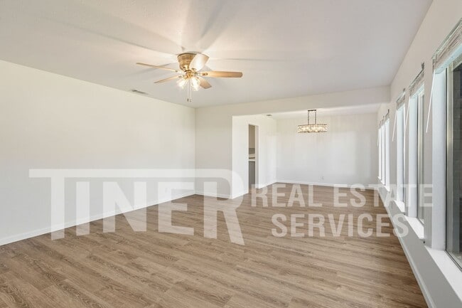 Building Photo - 5100 Turnsberry Ct