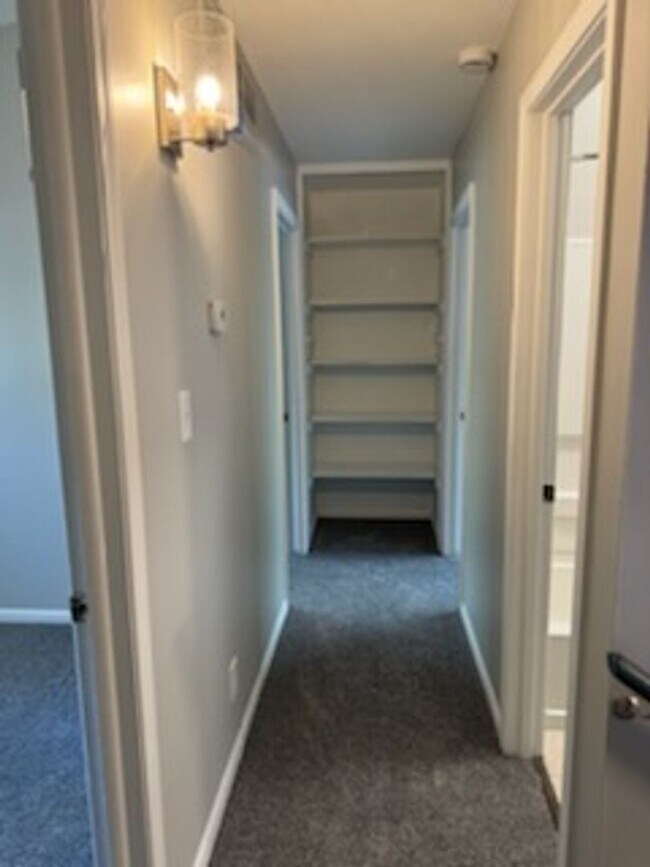 Building Photo - Schedule a Showing Today!!!