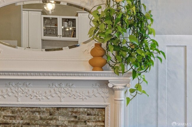 Building Photo - 2856 Sacramento St