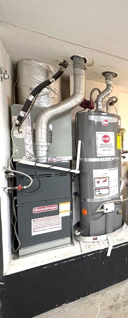 Building Photo - Beautiful Single Story House - OVERSIZED lot in the sought after Vail Ranch Community right in th...