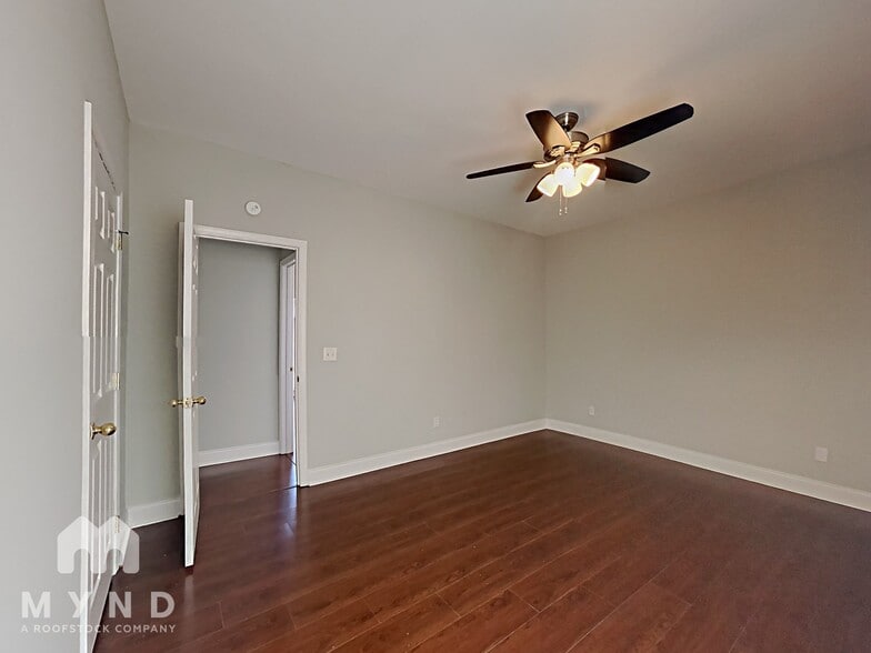 Building Photo - 303 Co Rd 12