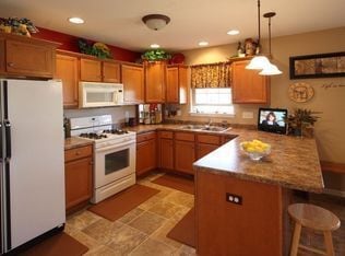 Building Photo - ***Move in special - ½ off first month’s rent if leased signed by January 15**