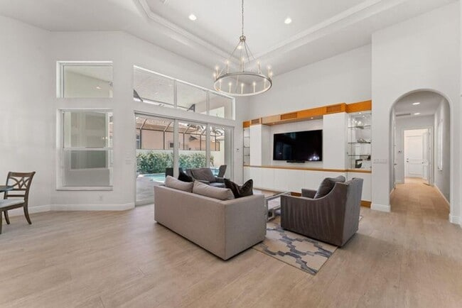 Building Photo - 128 Abondance Dr