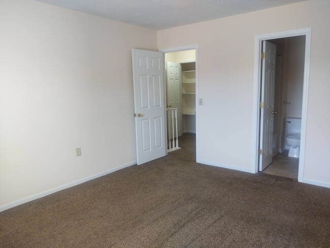 View to hallway from front bedroom - 251 Knight Dr