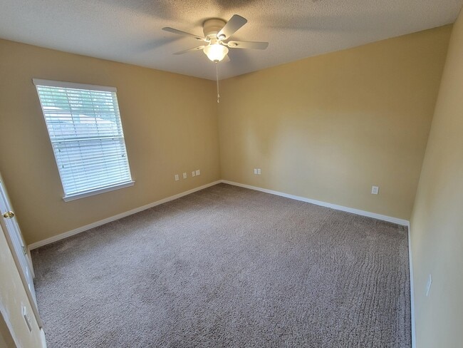 Building Photo - 2158 Punham Ct