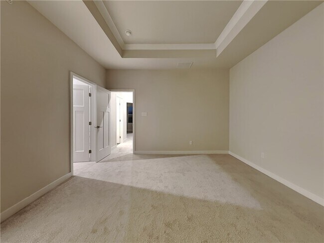 Building Photo - 4608 Spruce Rd