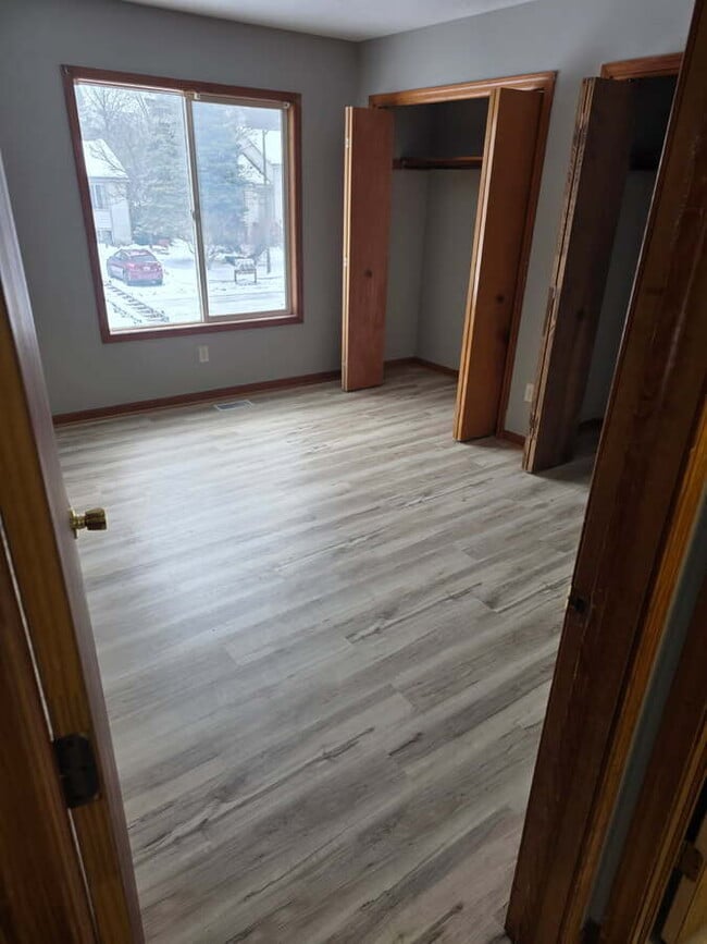 Building Photo - 3745 Jill Ave