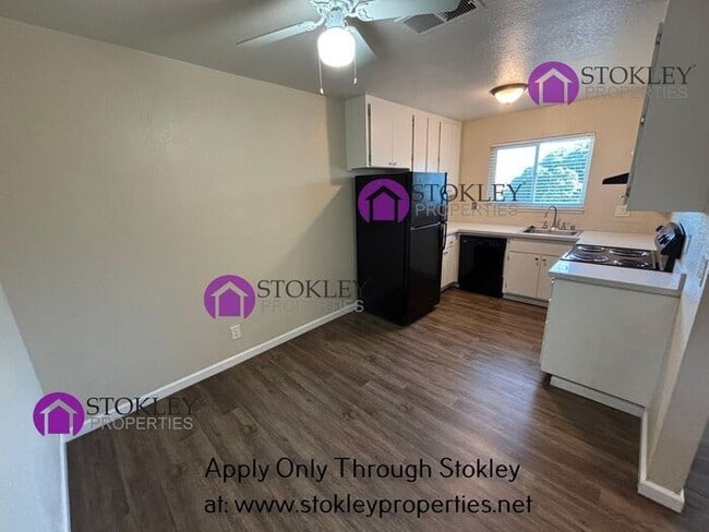 Building Photo - 305 E St