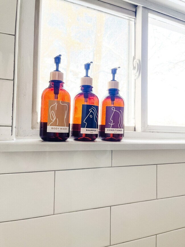 Building Photo - 57 Curt Blvd