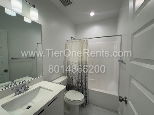 Building Photo - This property offers a NO DEPOSIT option a...
