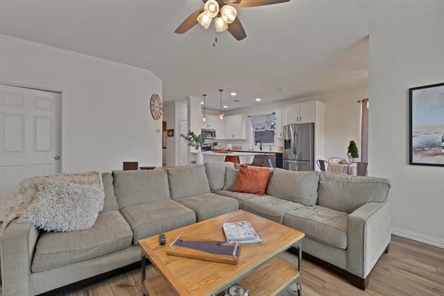 Building Photo - 1708 Kittyhawk Dr