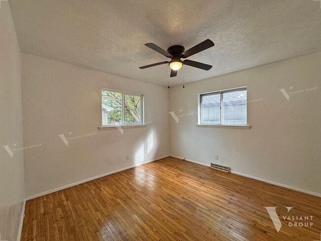 Building Photo - Charming 3-Bedroom, 2-Bath Home for Rent i...