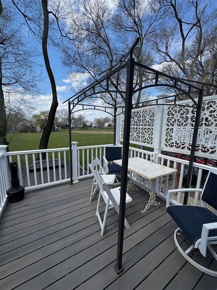 Building Photo - 57 Clarendon Ave