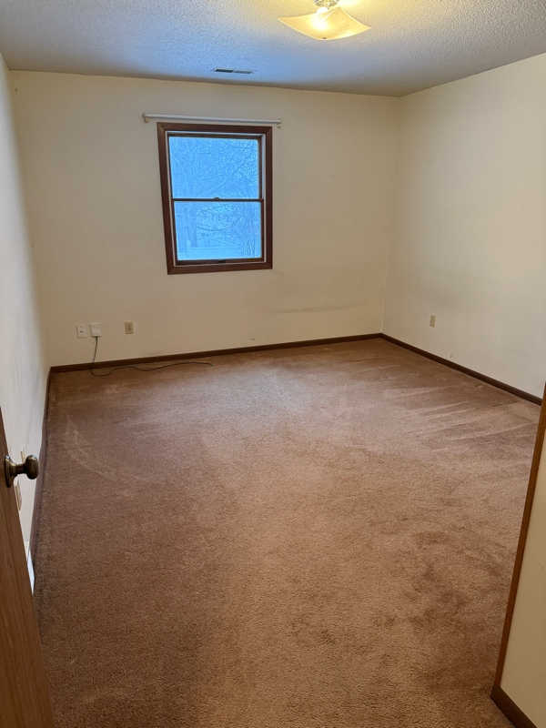 Building Photo - 512 L Hauser Rd