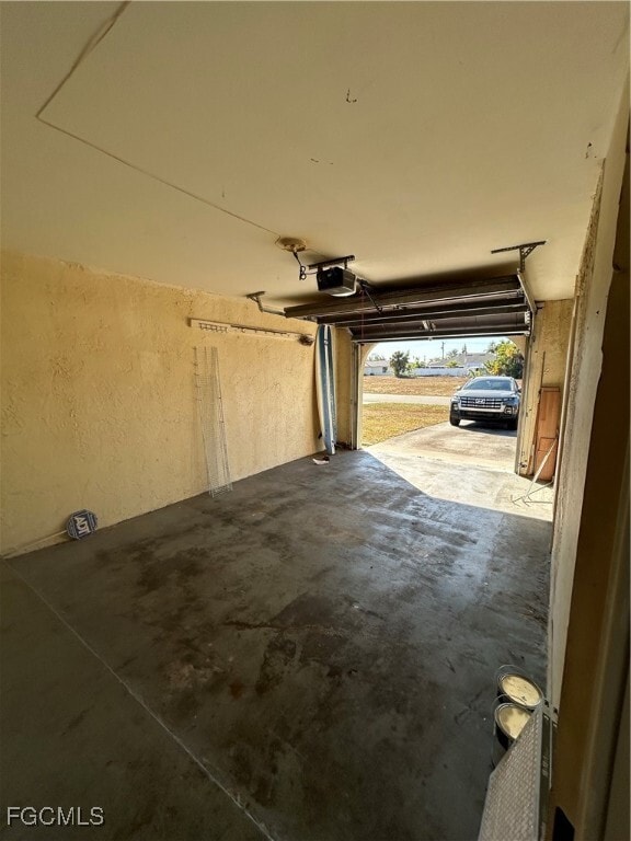 Building Photo - 503 NE 24th Pl