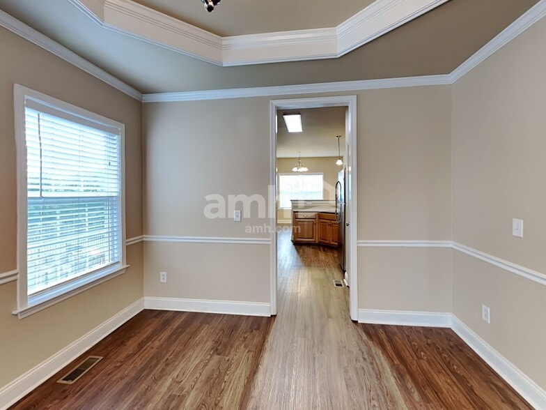 Building Photo - 2017 Keene Cir