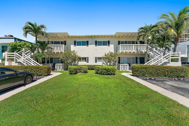 Building Photo - 1264 Surf Rd
