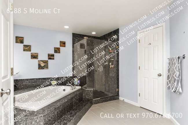 Building Photo - 6188 S Moline Ct