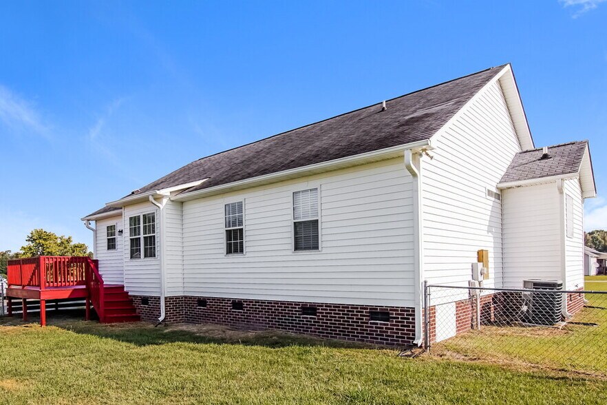 Building Photo - 5314 Princeton Kenly Rd